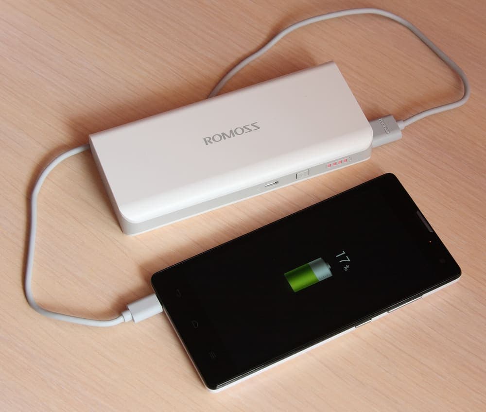 Spigen Extreme Pro Pro 9